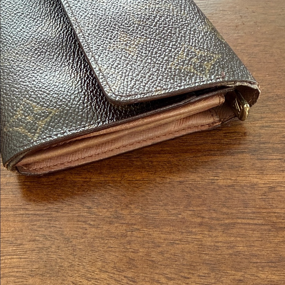 Louis Vuitton Monogram Canvas Wallet (project wallet) - Picture 4 of 9
